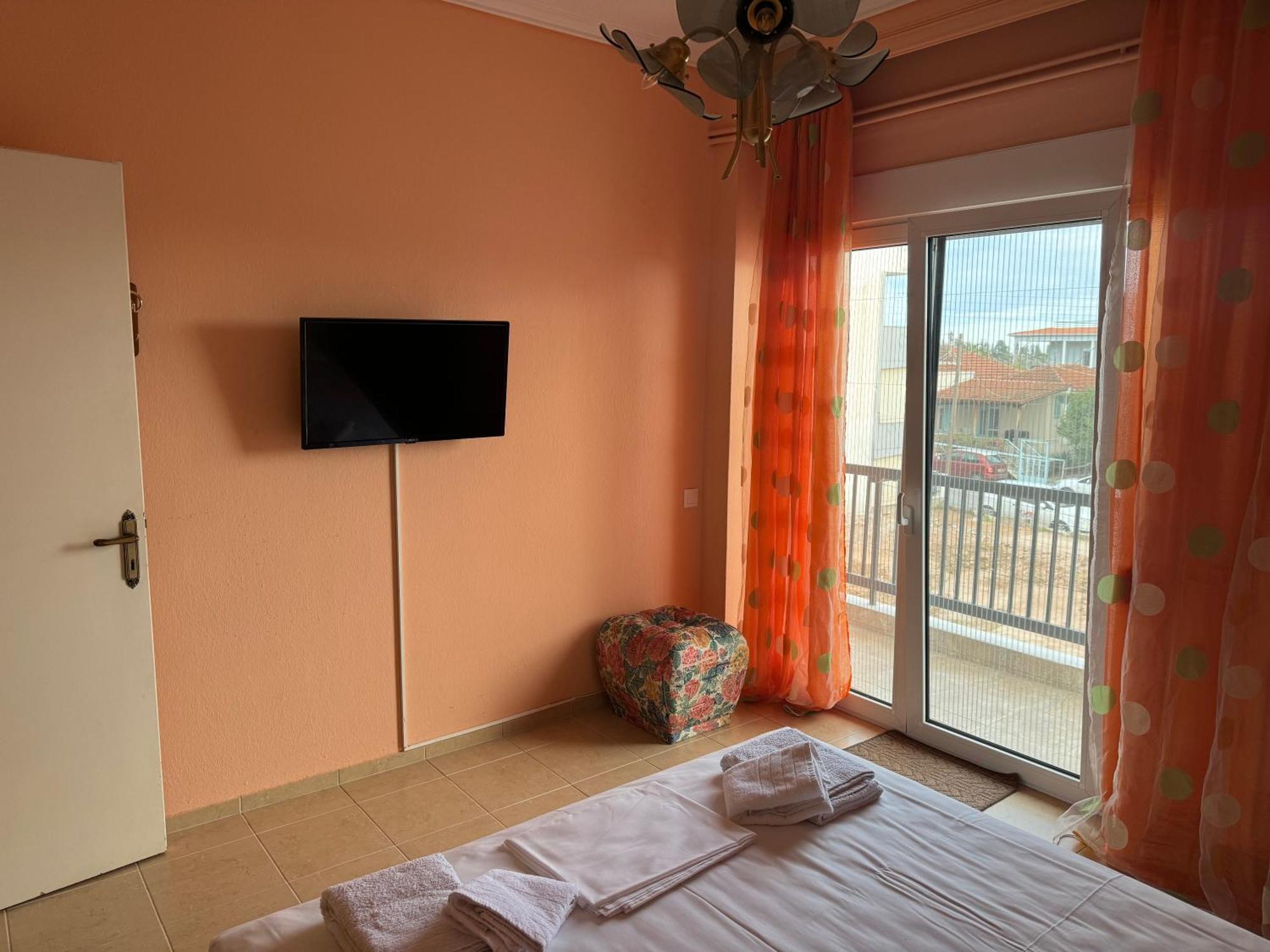 Family Apartment Néa Mudaniá Kültér fotó